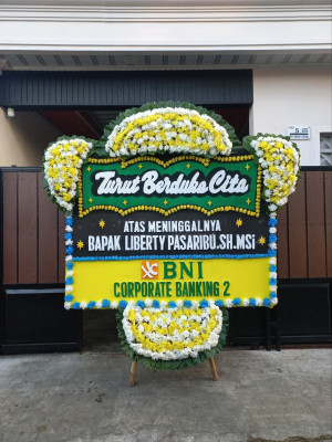 Papan Bunga Duka di Bilabong Jaya